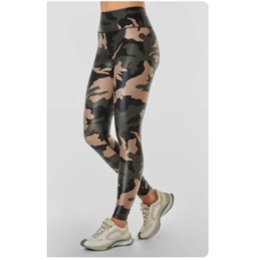 Noli Yoga Liquid Leggings Small Green Camo High Waisted Compression Yoga Pants
